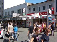 Banner-jetzt-auf-Stangen-low