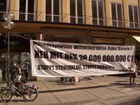 2004-07-16_aktion_vodafone-02_800