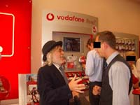 2004-07-16_aktion_vodafone-04_800