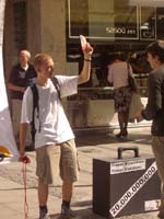 2004-07-16_aktion_vodafone-06_800