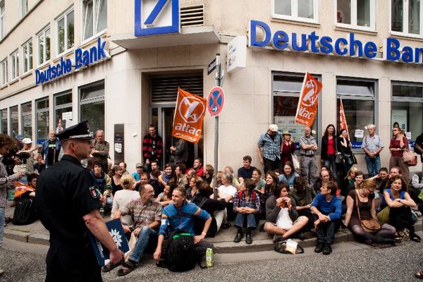 Deutsche Bank wird blockiert