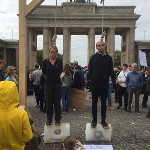 Berlin: Demo mit 270.000 Menschen