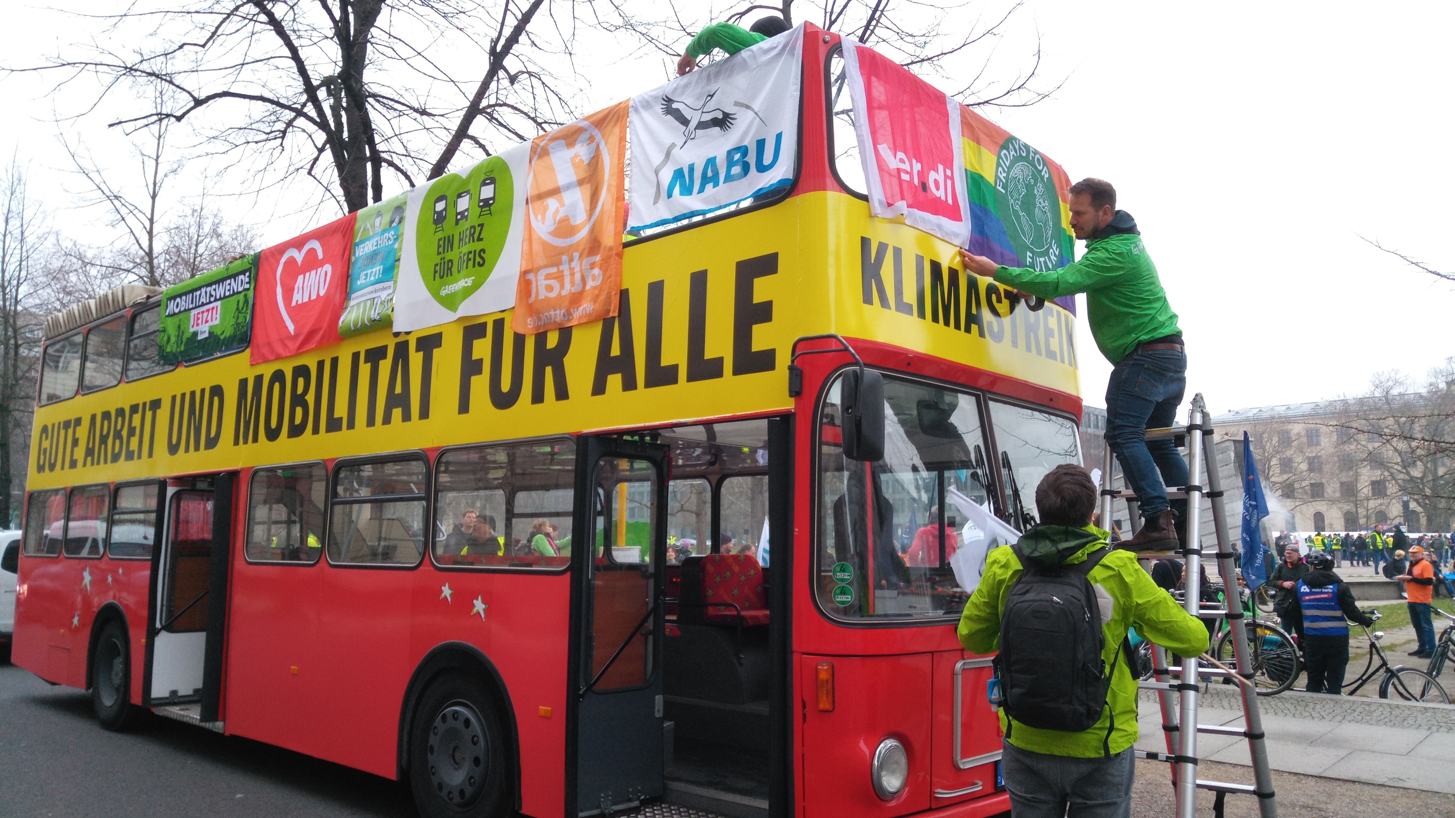 Bundesweiter Klimastreik für die sozial gerechte Mobilitätswende ...