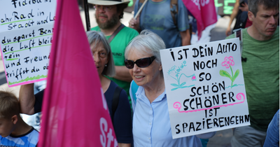 Demonstration #aussteigen | Foto: Stephanie Handtmann, Attac