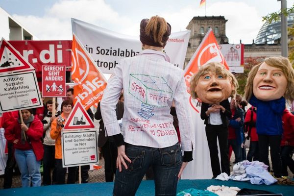 von Merkel & Co entrissen.